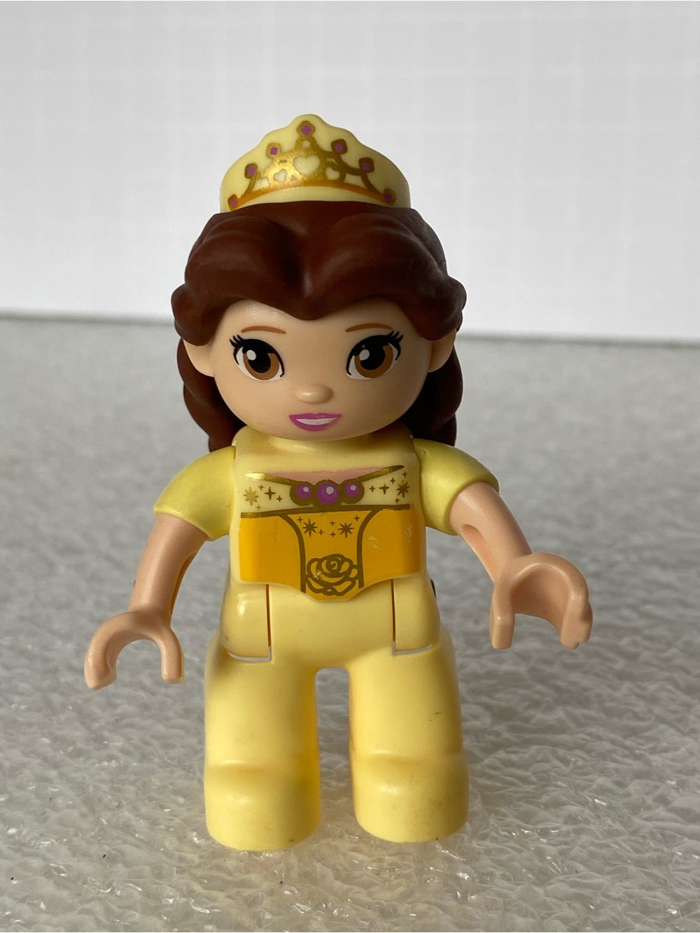 LEGO Duplo Belle Disney Princess Minifigure
Yellow Outfit Tiara Brown Hair